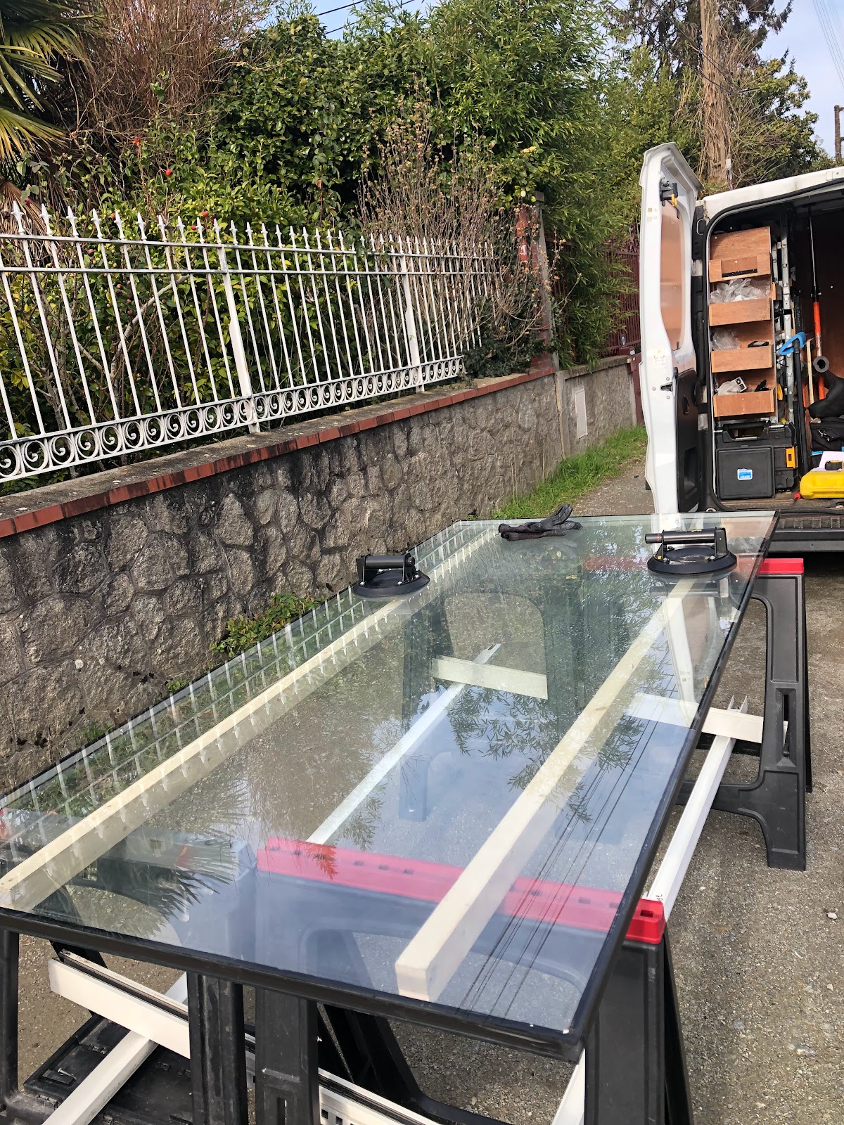 ARTISANS REUNIS vitriers-serruriers