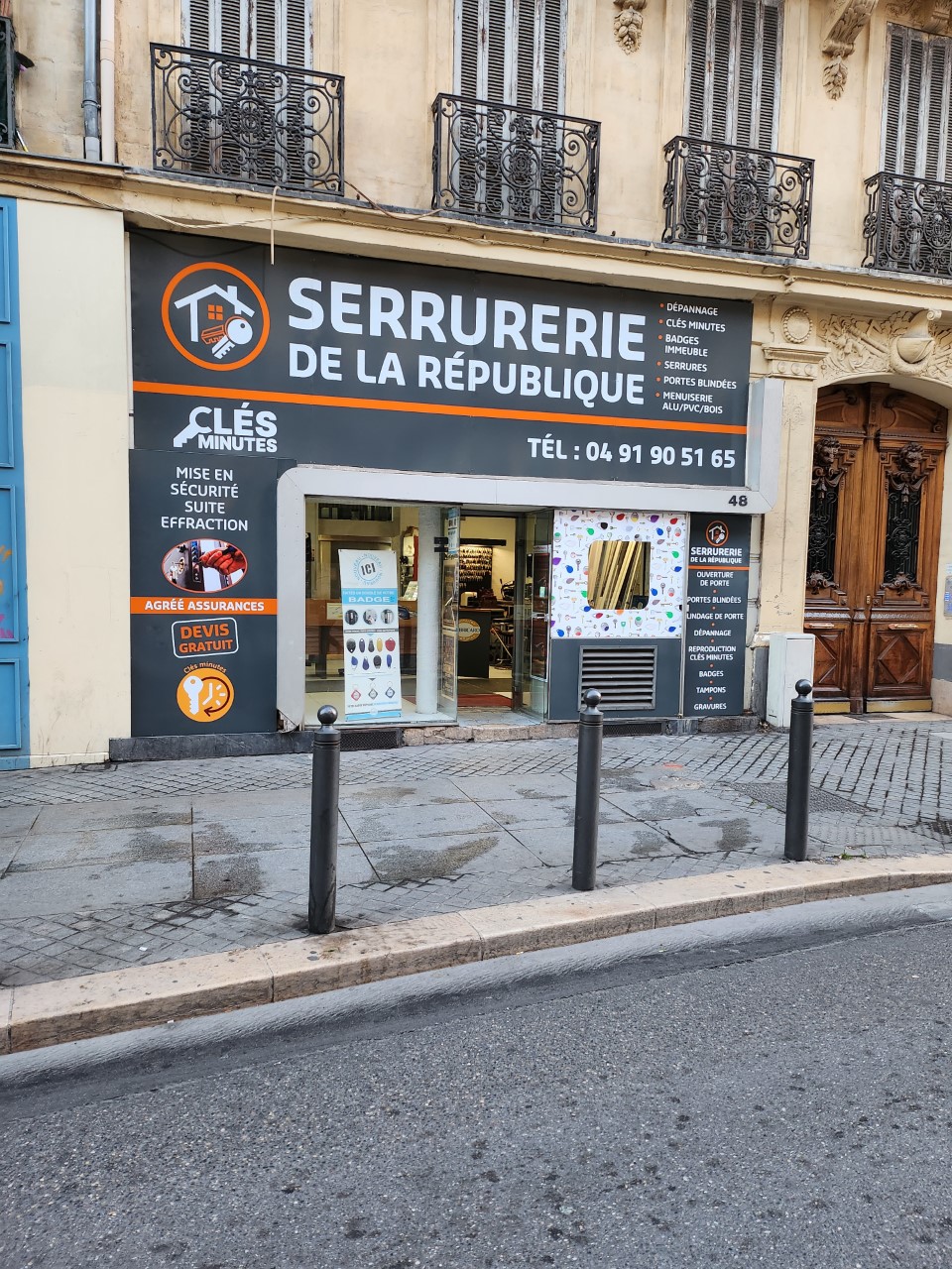 Bricard Vachette Serrurerie de la République serrurier porte blindée clé badge