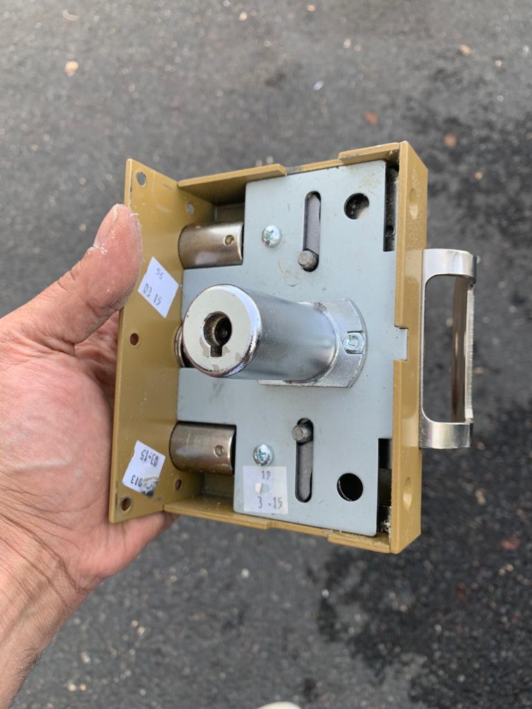 Cordonnier/Serrurier dans Centre Leclerc