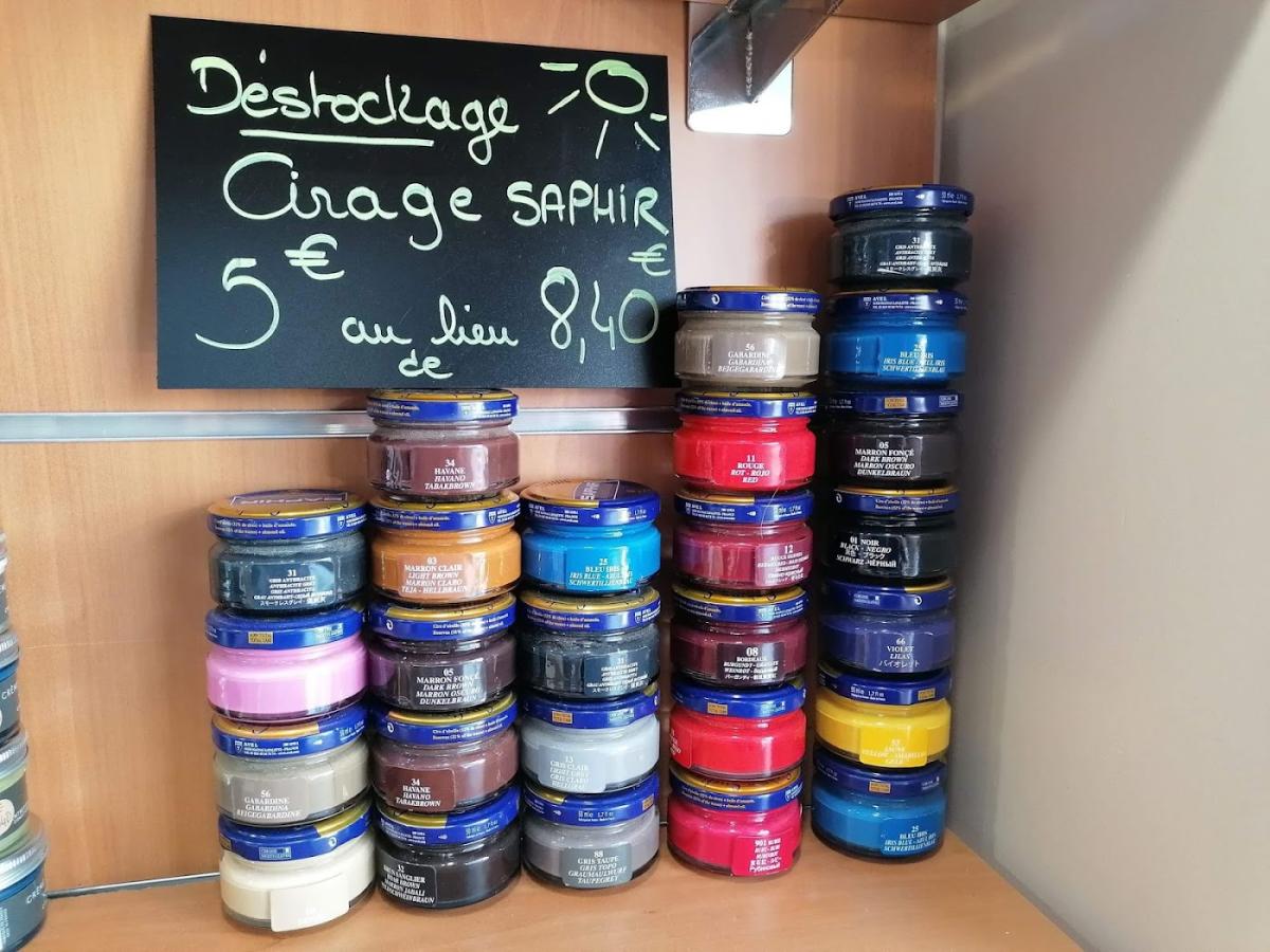 Talons aiguilles et bottes de cuir