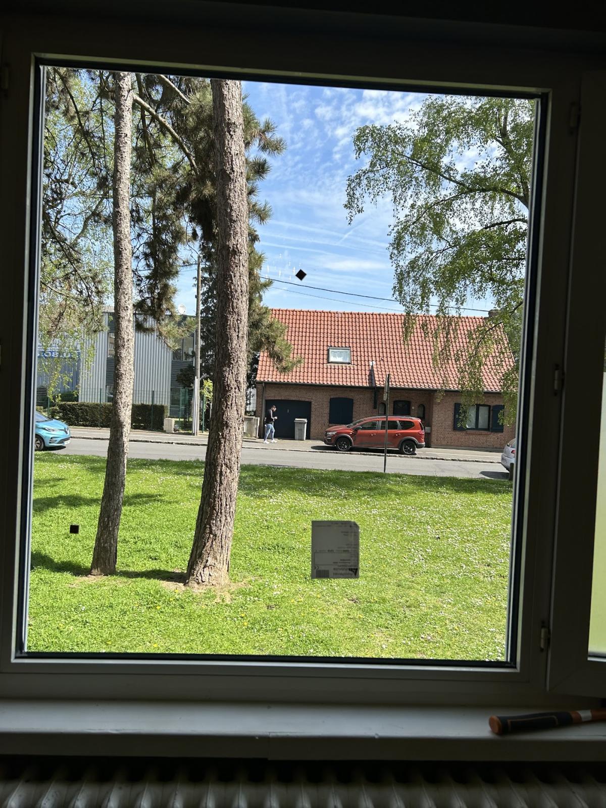 Adeofrance réparation volets roulant , vitrerie et serrurier Lille