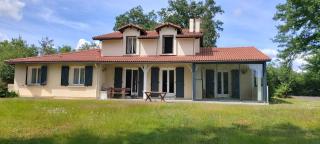 Serrurier ACM MENUISERIES - Fabrication et pose de menuiserie PVC, Alu sur Bordeaux 0