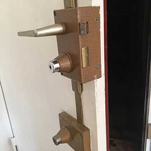Serrurier Bricard serrures ( revendeur Lyon) 1