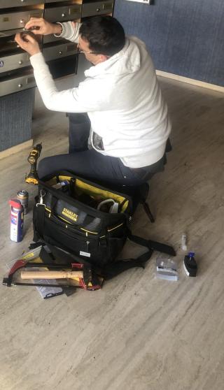 Serrurier 2A Serrurerie 2